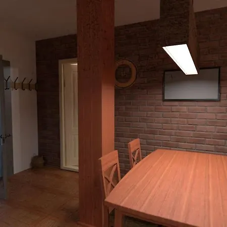 Appartement Stilvolles Altbau-apartment Fuer 10 Personen