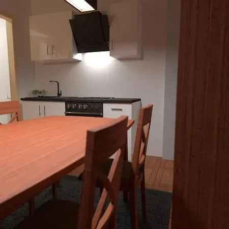 Stilvolles Altbau-apartment Fuer 10 Personen *